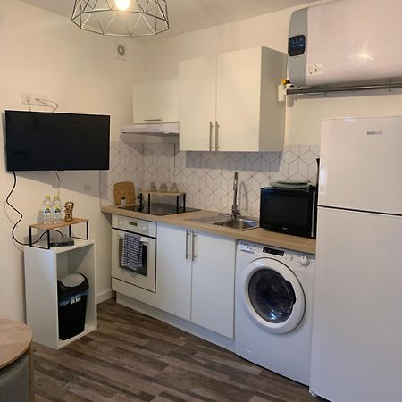Studio Lumineux Et Equipe Apartment Вилмомбл Екстериор снимка